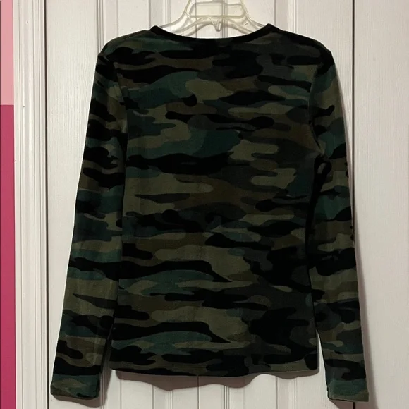 Cuddl Duds Camo Fleece Long Sleeve Shirt - Picture 3 of 3
